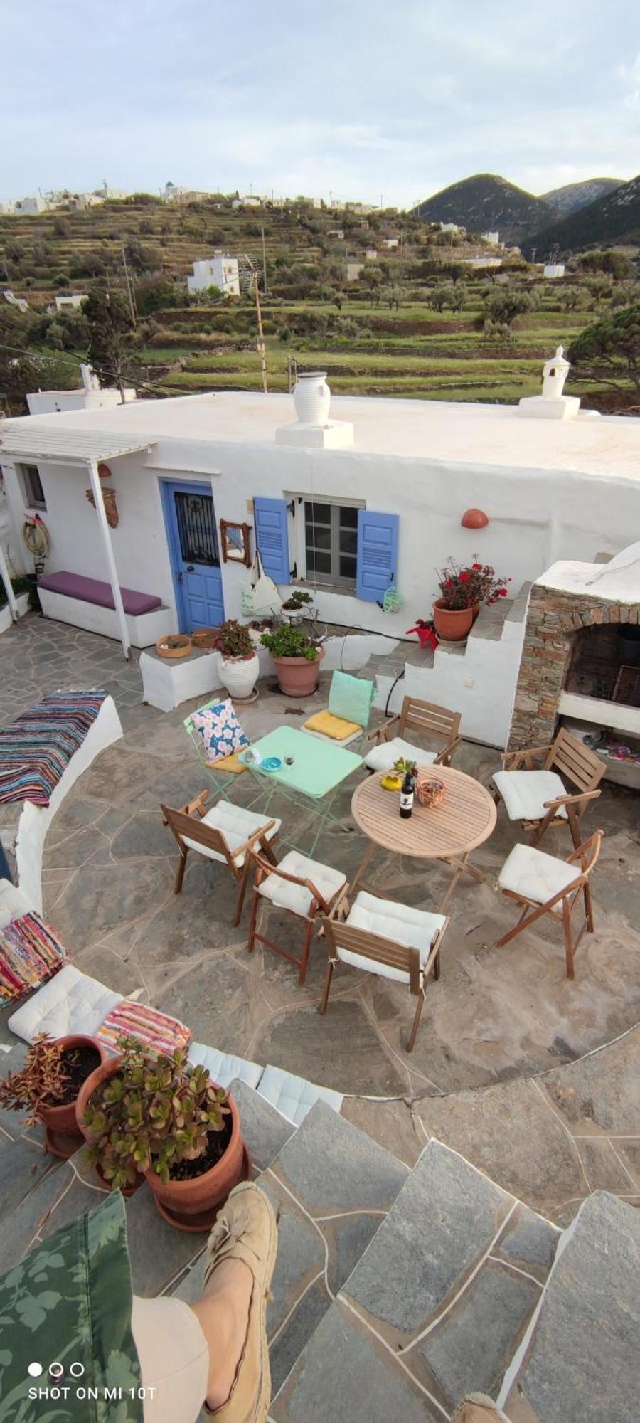Sifnos Twin